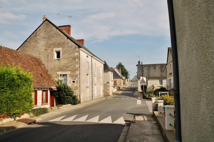 Le Village - Thilouze