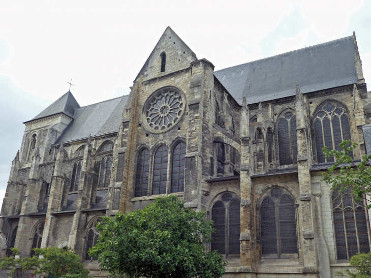 L'église Saint Julien - Tours