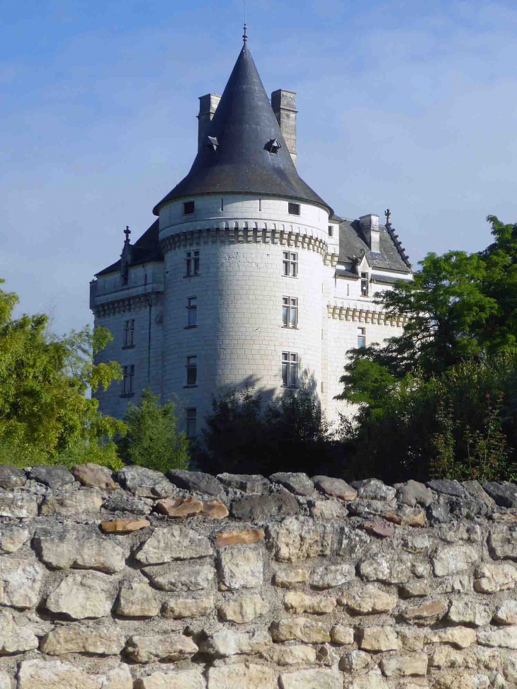 Le château - Verneuil-sur-Indre