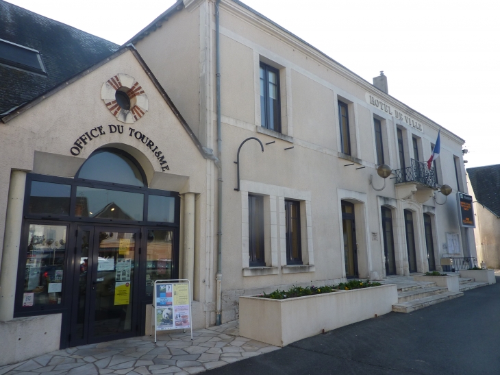 Mairie et office de tourisme - Chabris