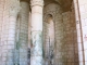 Photo précédente de Méobecq Abbatiale Saint Pierre : les bas côtés de la nef.