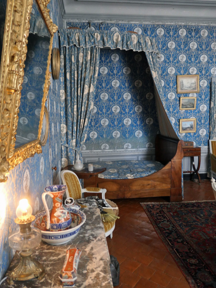  la maison de George Sand : sa chambre bleue à l'étage - Nohant-Vic