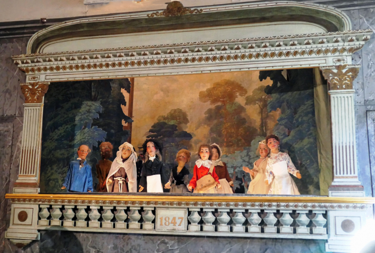  la maison de George Sand : les marionnettes de son fils Maurice - Nohant-Vic