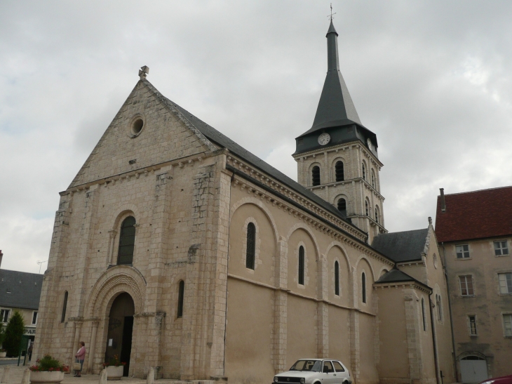 Eglise Saint Gaultier - Saint-Gaultier
