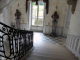 le château de Talleyrand : escalier aux marches adaptées à son infirmité (pied bot)