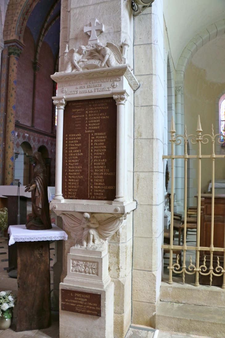Le Monument aux Morts, dans l'église. - Vendœuvres