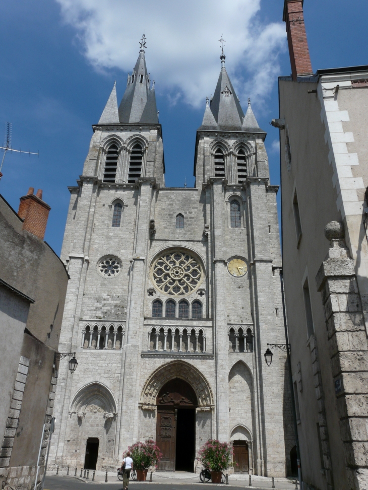 Eglise St-Nicolas. - Blois