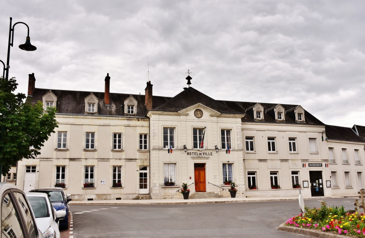 Hotel-de-Ville - Bracieux
