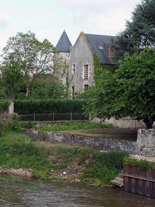 Le château au bord du Beuvron - Candé-sur-Beuvron