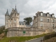 Le château d'origine médiévale fut constamment habité. Il passa par héritage en 1821 à Augustine Marie Rosalie de Forges de Châteaubrun (1772-1853), épouse de Pierre-Paul Royer-Collard (1763-1845). 