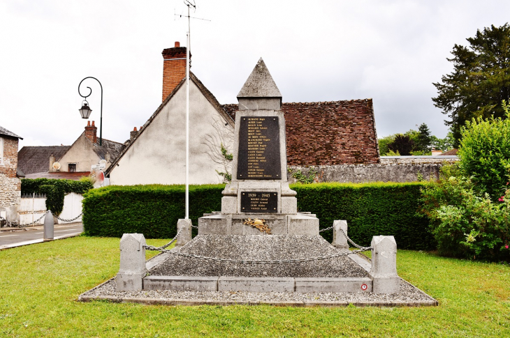 Monument-aux-Morts - Cheverny