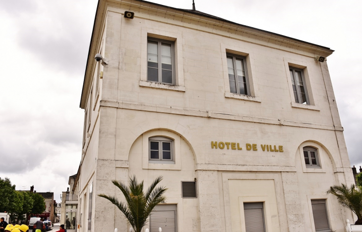Hotel-de-Ville - Contres
