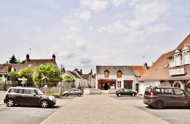La Commune - Huisseau-sur-Cosson
