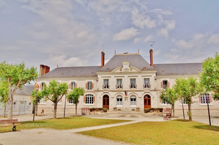 La Mairie - Huisseau-sur-Cosson