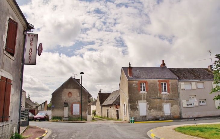 La Commune - La Chapelle-Saint-Martin-en-Plaine