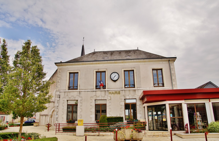 La Mairie - La Chapelle-Vendômoise