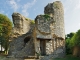 Le donjon de la forteresse fut édifié sous Thibault V dans les années 1160-1170. Il faisait partie d'un château détruit en 1675.