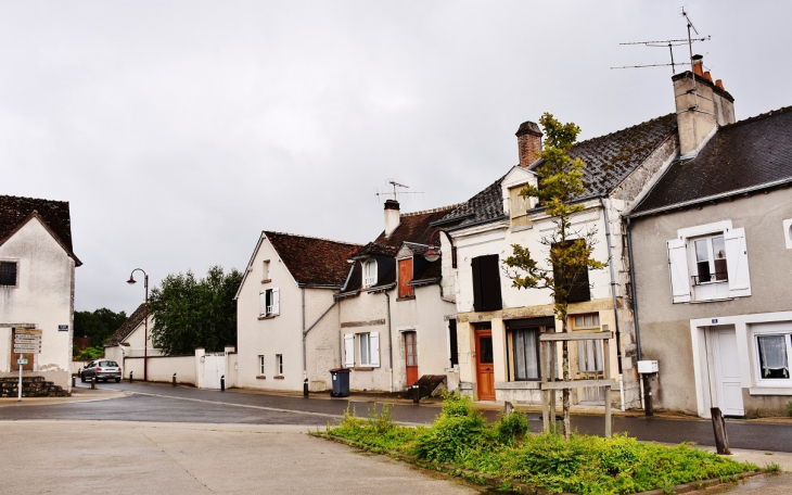 La Commune - Ouchamps