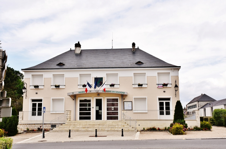 La Mairie - Pruniers-en-Sologne