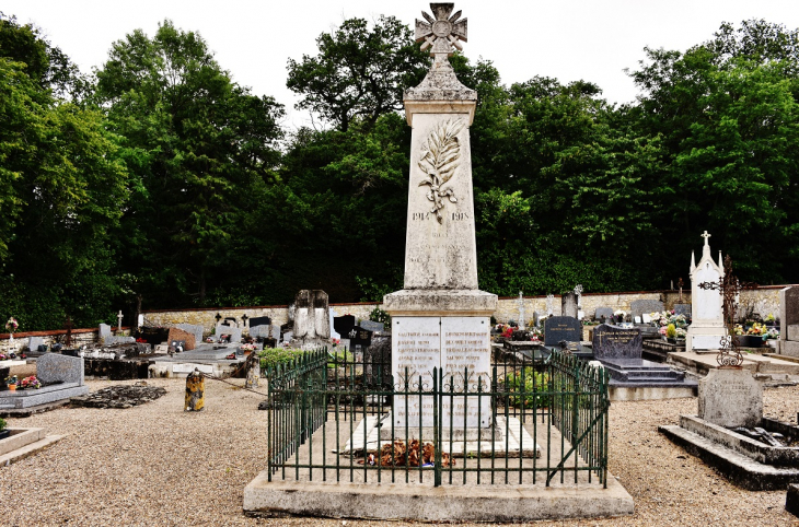 Monument-aux-Morts - Rilly-sur-Loire