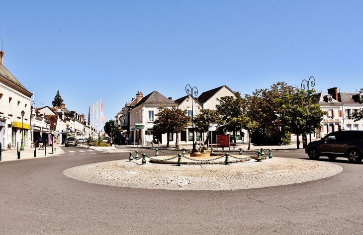 La Commune - Romorantin-Lanthenay