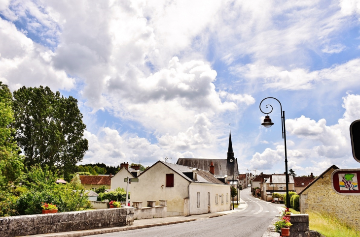 La Commune - Saint-Romain-sur-Cher
