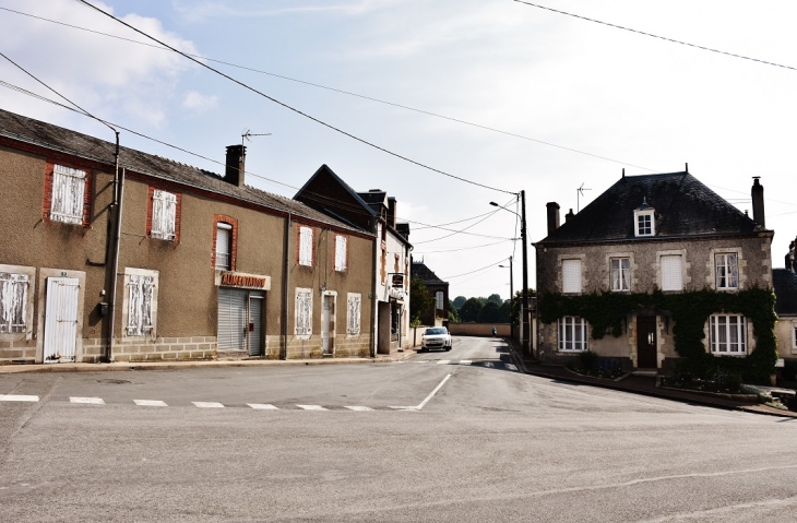 La Commune - Autry-le-Châtel