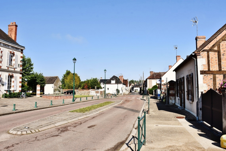 La Commune - Saint-Gondon