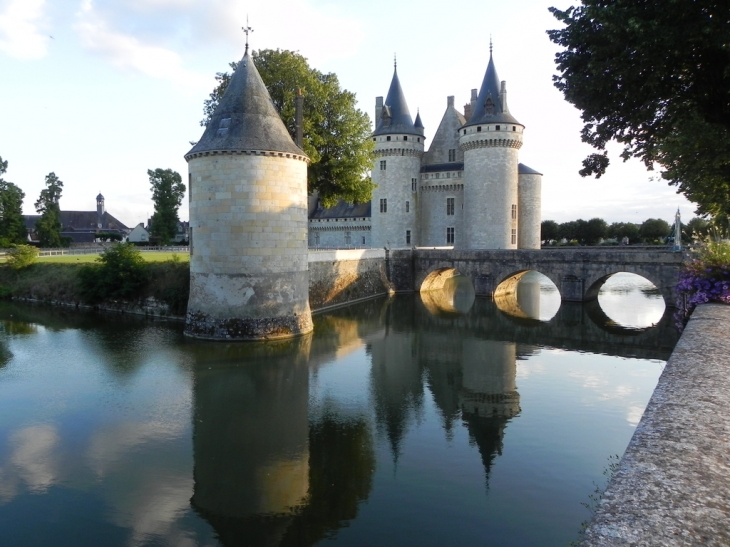 Le chateau de SULLY SUR LOIRE par bébère - Sully-sur-Loire