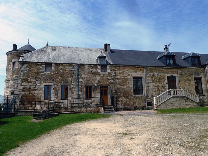 Le château - Aubigny-les-Pothées