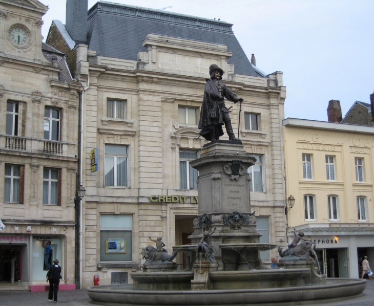 Statue Charles de Gonzague - Charleville-Mézières