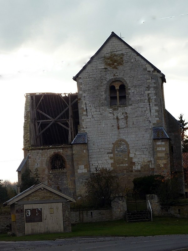 L'église - Chuffilly-Roche