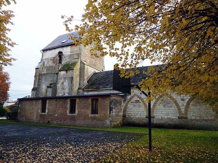 L'église - Coulommes-et-Marqueny