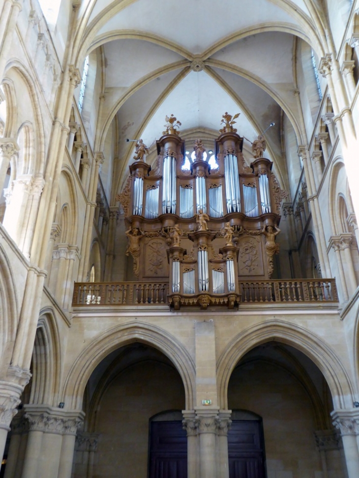 L'orgue - Mouzon