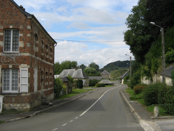 Rue de la Fontaine - Rumigny