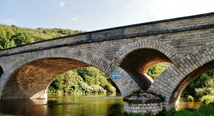 Pont de Thilay sur la Semoy