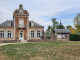 Belle architecture pour cette mairie du petit village de Courceroy