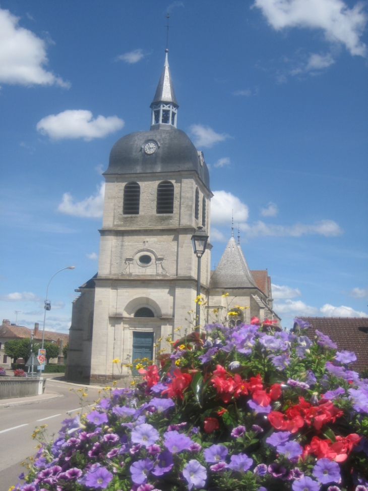 Dienville : village fleuri