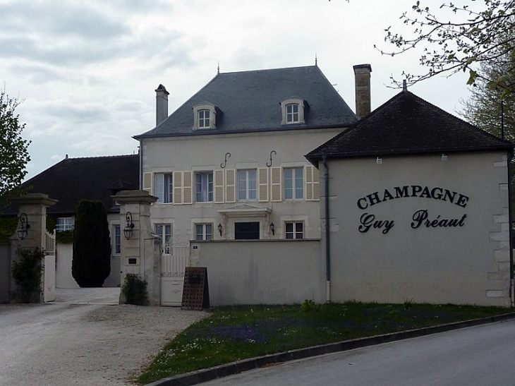 Maison de champagne - Gyé-sur-Seine