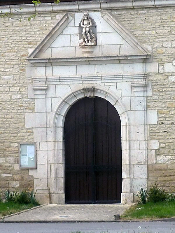 La porte de l'église - Gyé-sur-Seine