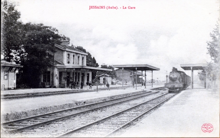 La Gare, vers 1917 (carte postale ancienne). - Jessains