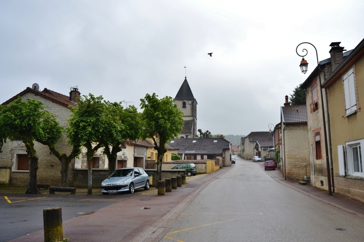 Le Village - Longchamp-sur-Aujon