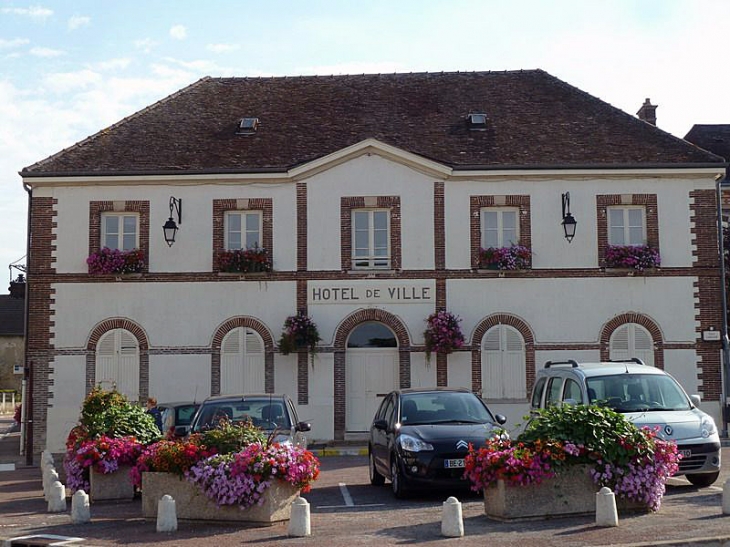 La mairie - Pont-Sainte-Marie