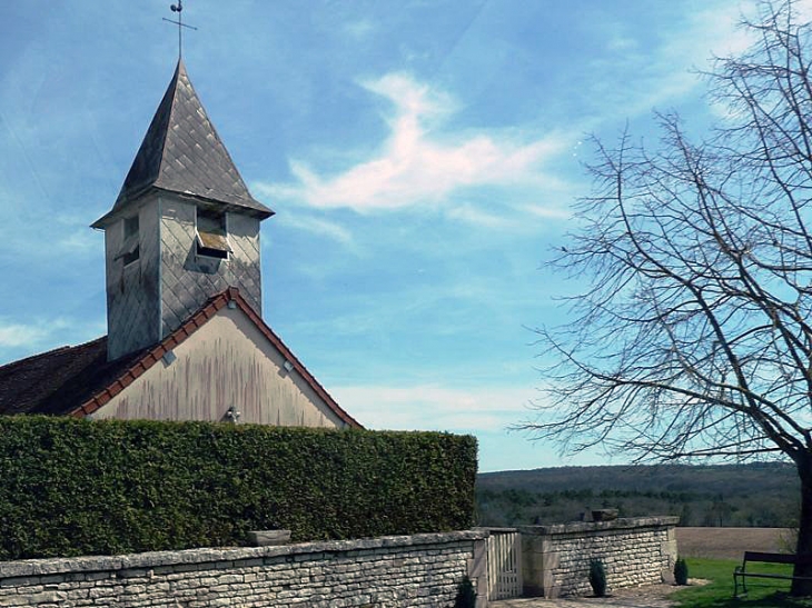 L'église de La villeneuve aux Fresnes - Colombey-les-Deux-Églises
