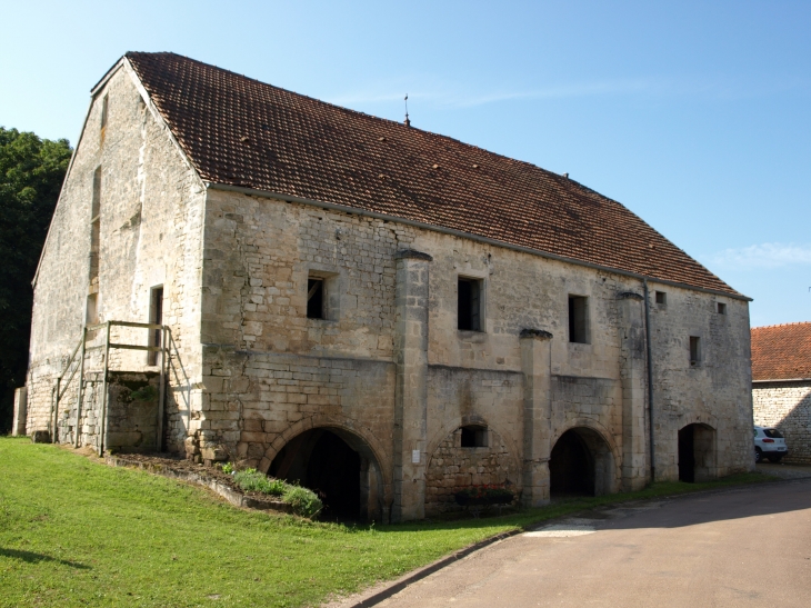 L'abbaye de Mormant - Leffonds