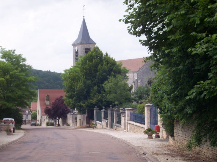 L'eglise - Luzy-sur-Marne