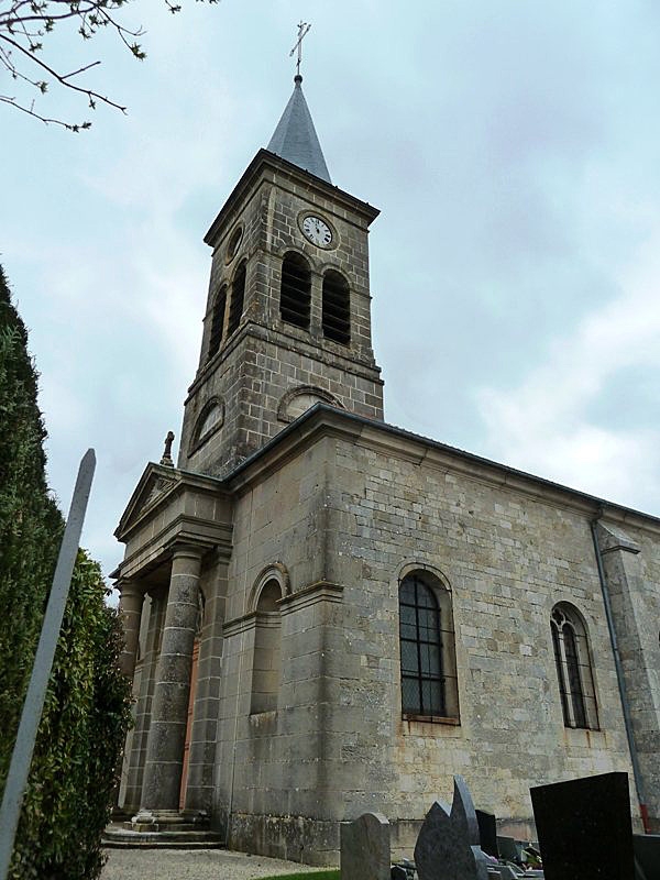 L'église - Perrogney-les-Fontaines