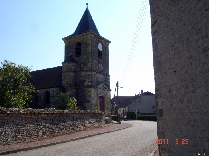 Eglise - Pressigny