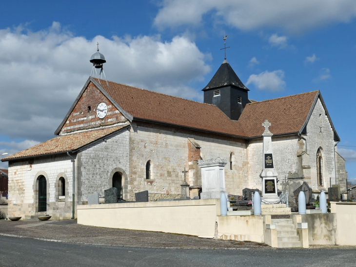 L'église - Courtémont