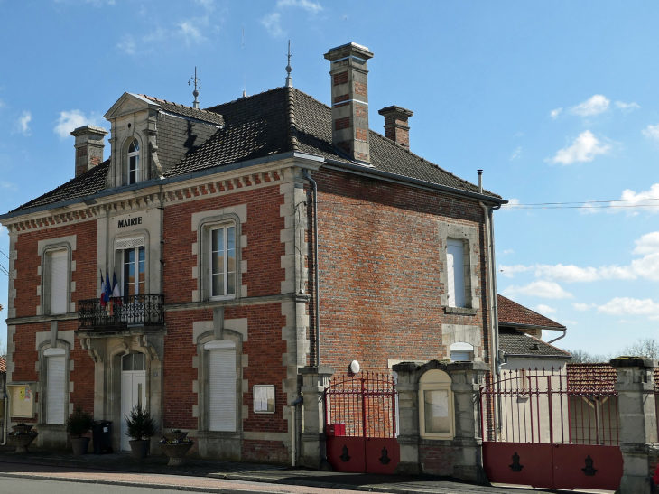 La mairie - Dommartin-Dampierre